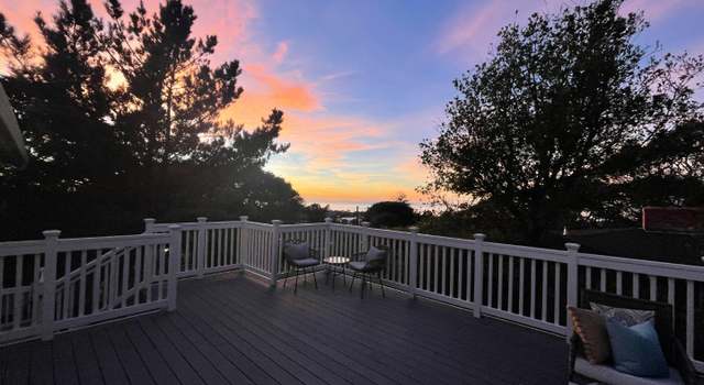 Photo of 1289 Bishop Pl, Pacific Grove, CA 93950