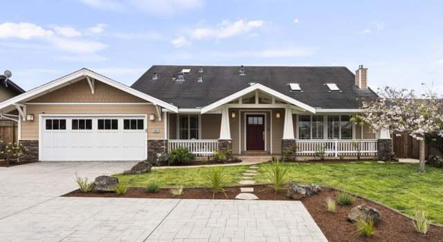 Photo of 2037 Touraine Ln, Half Moon Bay, CA 94019