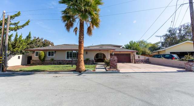 Photo of 2231 Santa Rosa Dr, Hollister, CA 95023