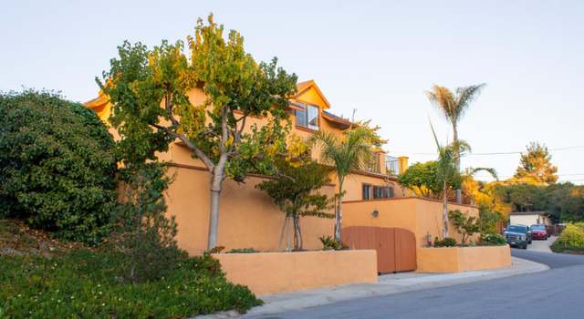 Photo of 820 Adair Pl, Del Rey Oaks, CA 93940