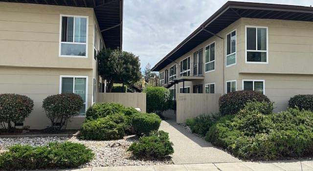 Photo of 345 Oak St, Mountain View, CA 94041