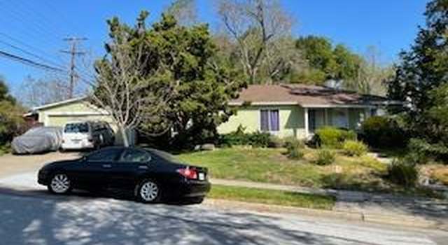 Photo of 2912 Roosevelt Ave, Redwood City, CA 94061