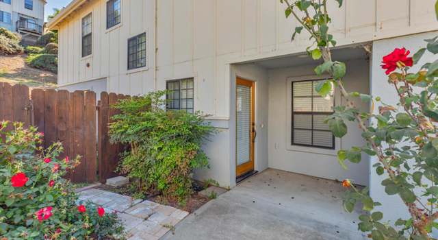 Photo of 689 Las Casitas Dr, Salinas, CA 93905