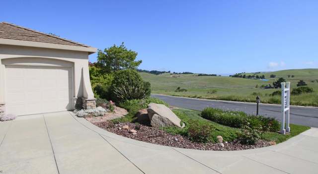 Photo of 905 Via Vaquero Norte, San Juan Bautista, CA 95045