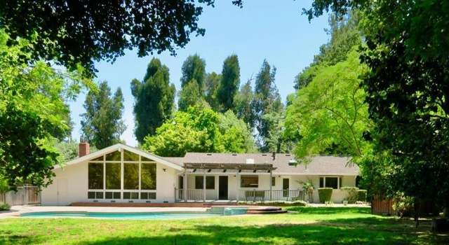 Photo of 12909 Foothill Ln, Saratoga, CA 95070