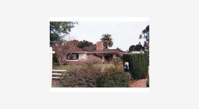 Photo of 11 DOUD Dr, Los Altos, CA 94022