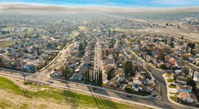 Photo of 561 Czerny St, Tracy, CA 95376
