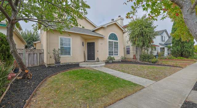 Photo of 1637 Beacon Hill Dr, Salinas, CA 93906