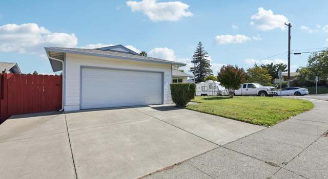 Photo of 1484 Laredo St, Napa, CA 94559
