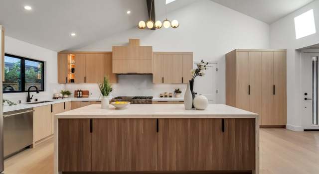 Photo of 2071 Oakley Ave, Menlo Park, CA 94025