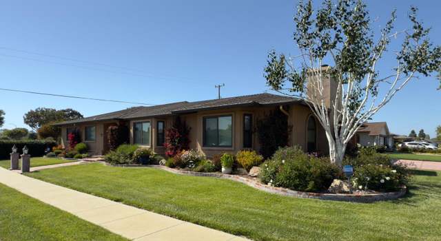 Photo of 695 San Bruno Way, Salinas, CA 93901