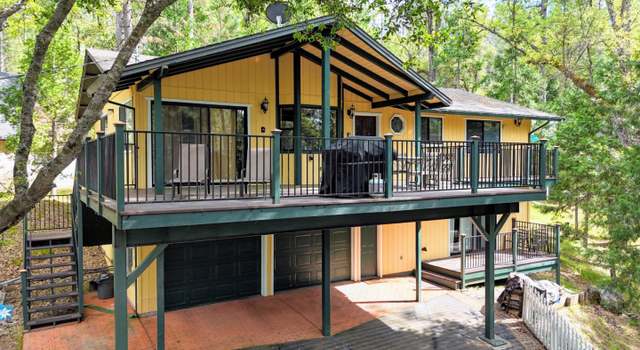 Photo of 19709 Pine Mountain Dr, Groveland, CA 95321