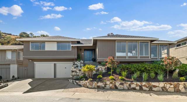 Photo of 942 Viewridge Dr, San Mateo, CA 94403