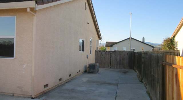 Photo of 1100 STEINBECK Dr, Hollister, CA 95023