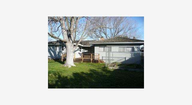 Photo of 1615 CLARKSPUR Ln, San Jose, CA 95129