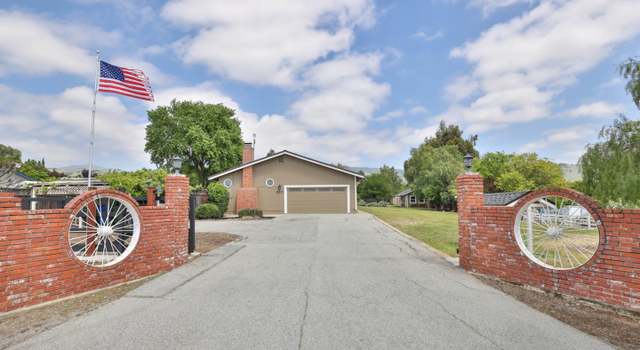 Photo of 2017 Gypsy Ave, San Martin, CA 95046