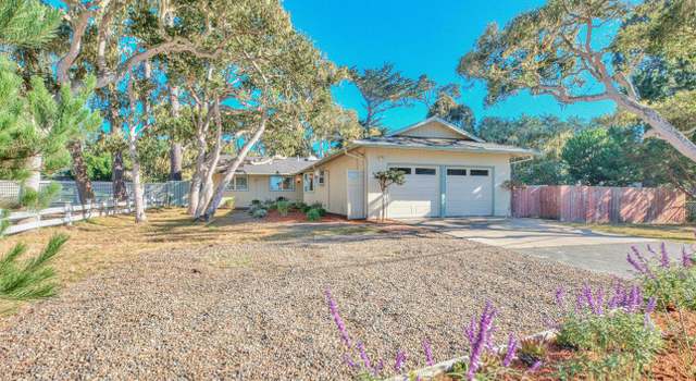 Photo of 491 Grove Acre Ave, Pacific Grove, CA 93950