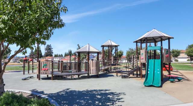 Photo of 2325 Granite Ln, San Jose, CA 95133