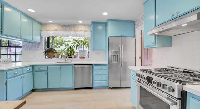 Photo of 111 E Hedding St, San Jose, CA 95112