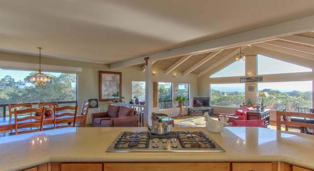 Photo of 6621 Kim Ann Ln, Salinas, CA 93907