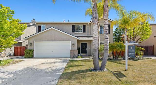 Photo of 2411 Glenview Dr, Hollister, CA 95023