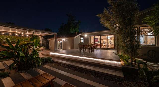 Photo of 2618 Brewster Ave, Redwood City, CA 94062