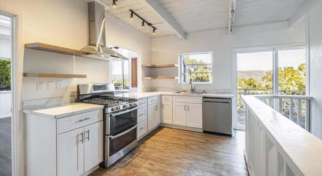 Photo of 734 Loma Prieta Dr, Aptos, CA 95003