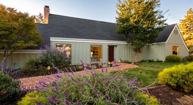 Photo of 400 Wildwood Dr, Watsonville, CA 95076