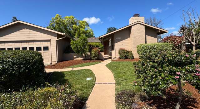 Photo of 10341 Plum Tree Ln, Cupertino, CA 95014