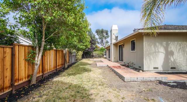 Photo of 1120 S Ridgemark Dr, Hollister, CA 95023