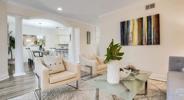 Photo of 1499 Oak Grove Ave #101, Burlingame, CA 94010