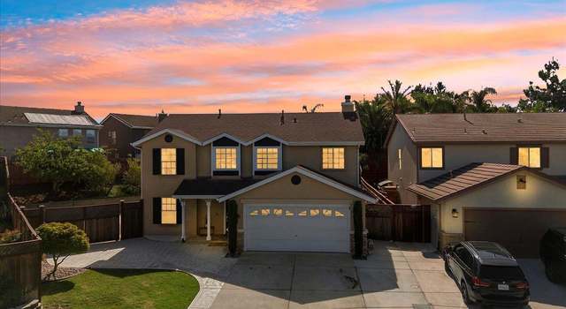 Photo of 2451 Paradise Cir, Hollister, CA 95023