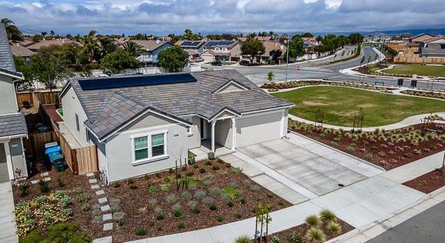 Photo of 2760 Jackson Dr, Hollister, CA 95023