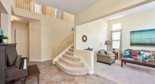 Photo of 985 Brook Way, Gilroy, CA 95020