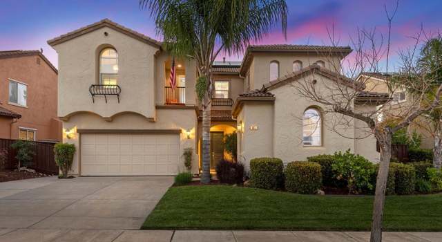 Photo of 985 Brook Way, Gilroy, CA 95020