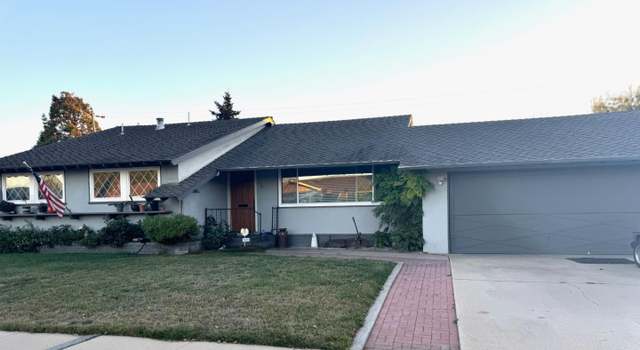 Photo of 115 Chaucer Dr, Salinas, CA 93901