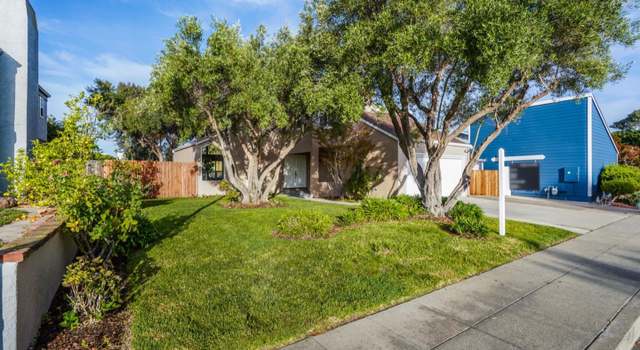 Photo of 361 Bowfin St, Foster City, CA 94404