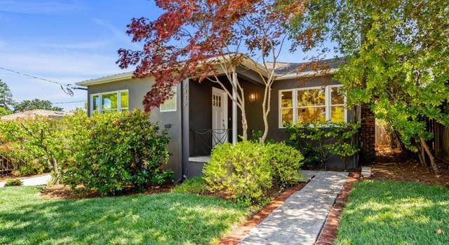 Photo of 2439 Brewster Ave, Redwood City, CA 94062