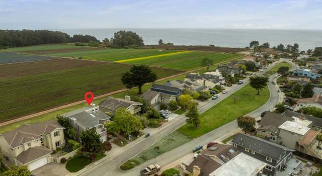 Photo of 230 Via Novella, Aptos, CA 95003