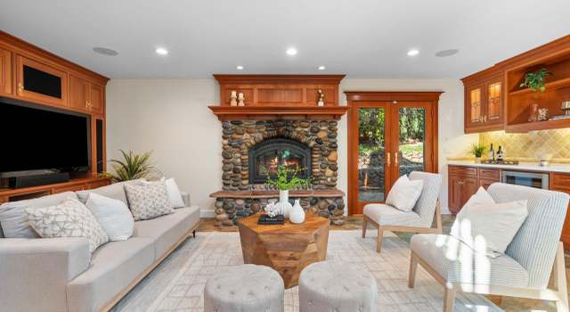 Photo of 23447 Skyview Ter, Los Gatos, CA 95033