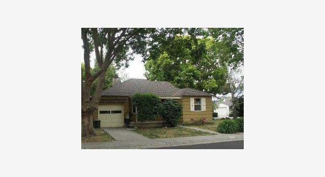 Photo of 636 AMESBURY Ave, San Mateo, CA 94402