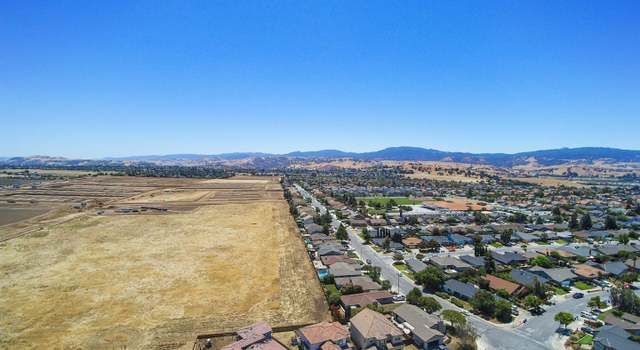 Photo of 1901 Monte Vista Dr, Hollister, CA 95023
