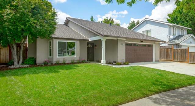 Photo of 9287 Solana Dr, Gilroy, CA 95020