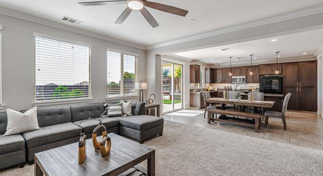 Photo of 1616 Foxtail Ct, Hollister, CA 95023