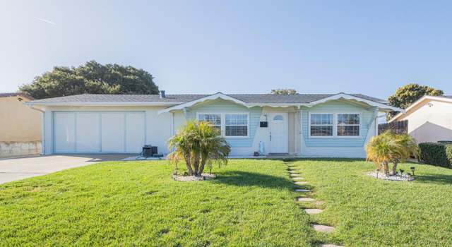 Photo of 305 Kelton Dr, Salinas, CA 93906