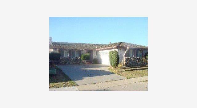 Photo of 615 SAINT EDWARDS Dr, East Salinas, CA 93905