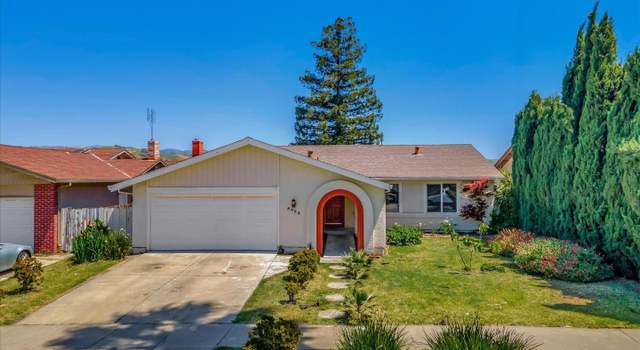 Photo of 5002 Gazania Dr, San Jose, CA 95111