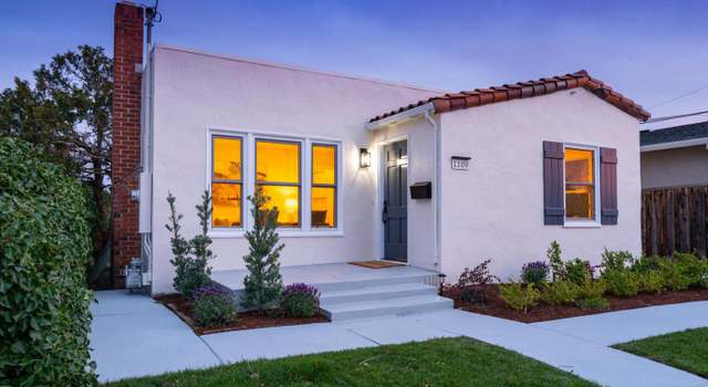 Photo of 1109 Edgehill Dr, Burlingame, CA 94010