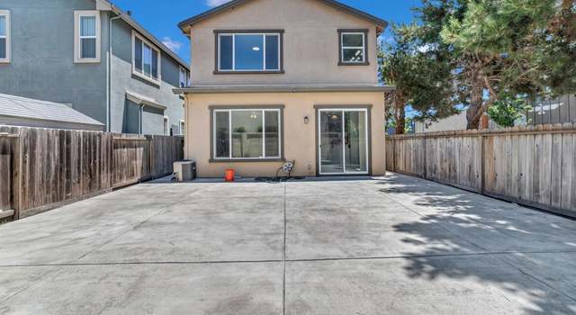 Photo of 807 Hawkins Dr, Oakland, CA 94603