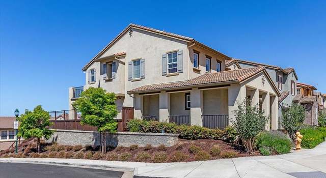 Photo of 30111 Mountain View Dr, Hayward, CA 94544